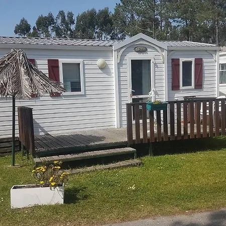 Natur Camping Bungalow T3 - 8 度假居 帕塔亚什