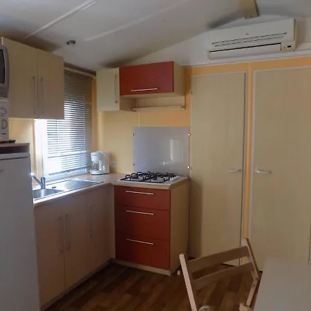 Natur Camping Bungalow T3 - 8 * 帕塔亚什
